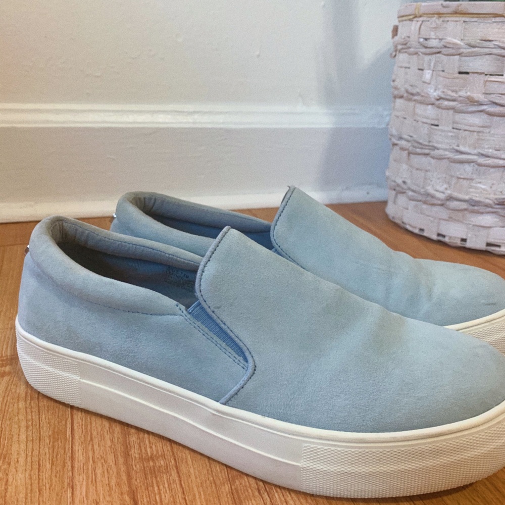 ⚡️SOLD⚡️ Steve Madden platform slip-on sneaker